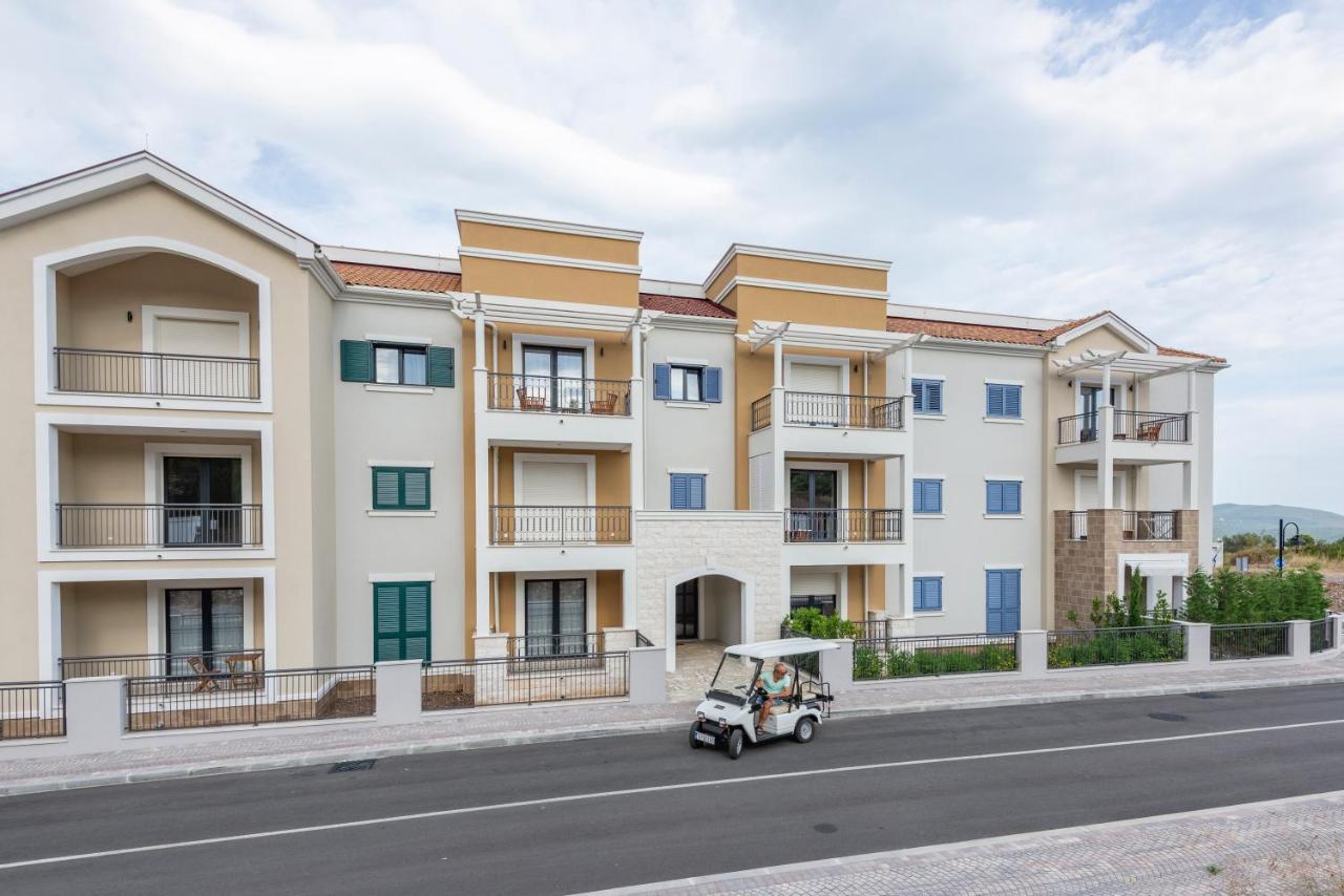 Lustica Apartments Central Tivat Buitenkant foto